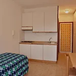 Near In 55154 Διαμέρισμα Μπιμπιόνε