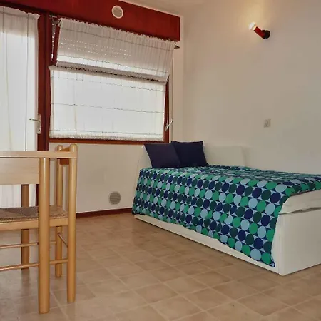 Near In 55154 Daire