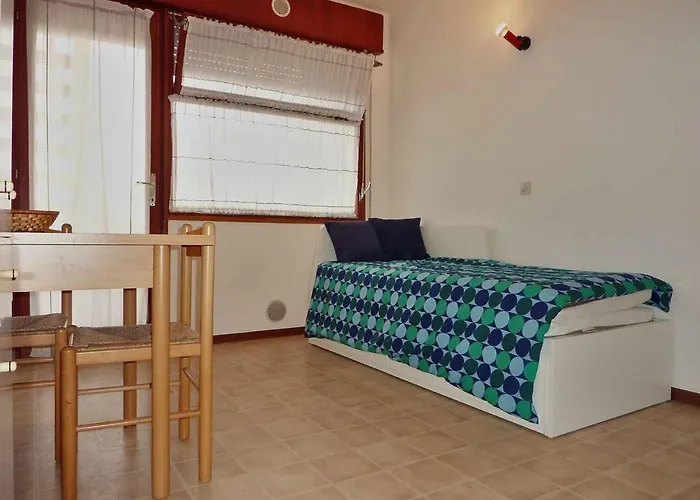 Near In Bibione 55154 Apartment